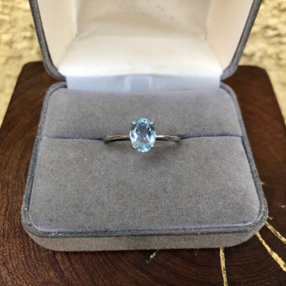 Vinage Cocktail Ring size 9 1/4 large Sterling silver blue rhinestone jewelry - Picture 1 of 9